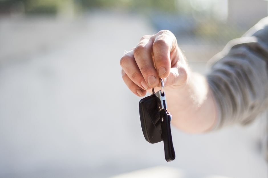 Lease vs buy car break-even decision 2026