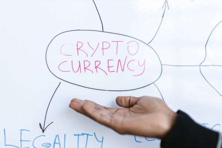 Layer-2 altcoin networks with low transaction fees 2026