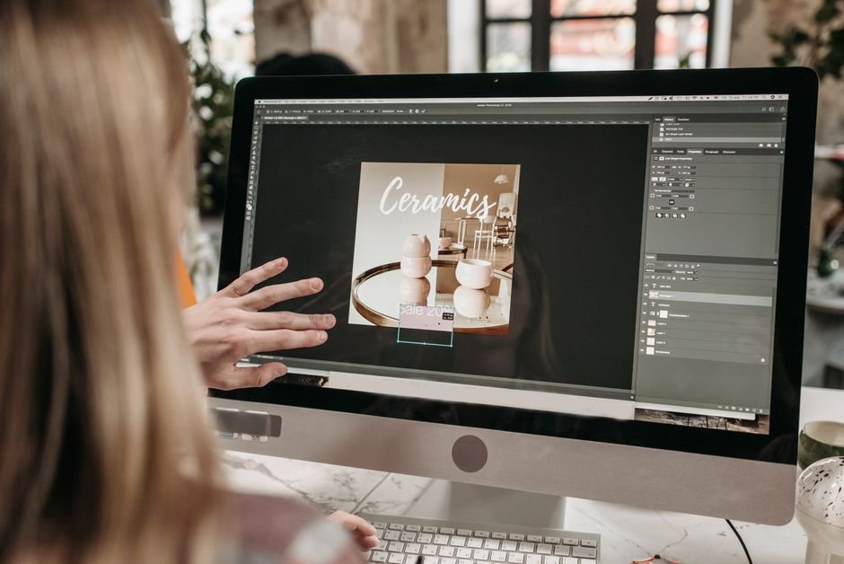 Google Pics AI image editing icon concept